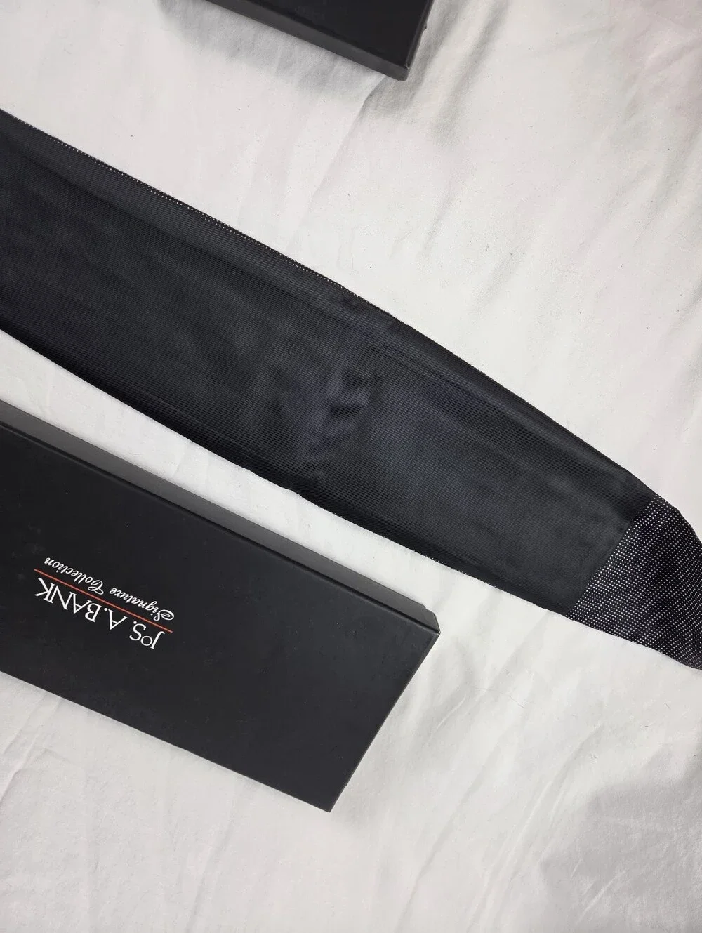 Jos A Bank Black White Dot Cummerbund Bowtie Set with Box